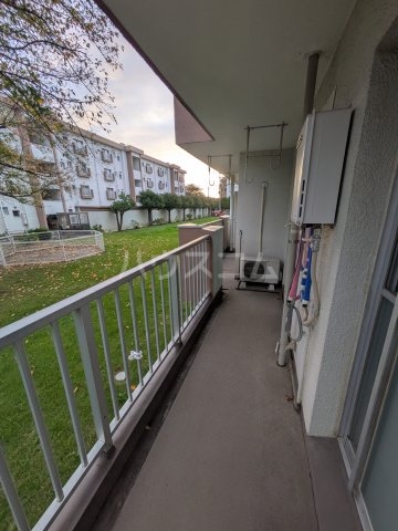 23/30 バルコニー