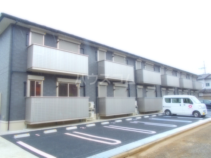 2/3 駐車場