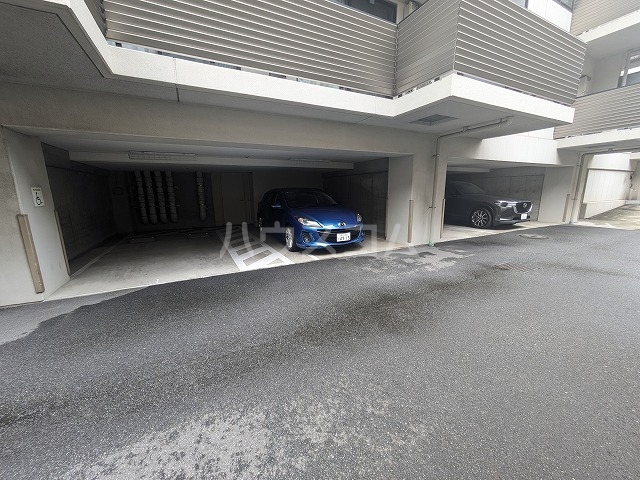 24/30 駐車場