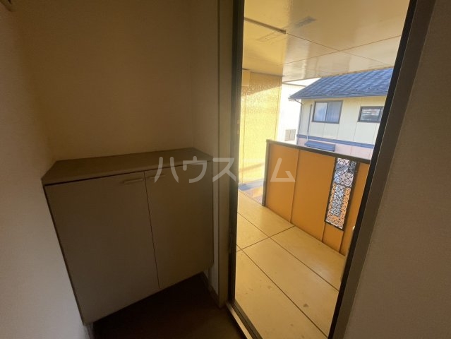 14/30 玄関