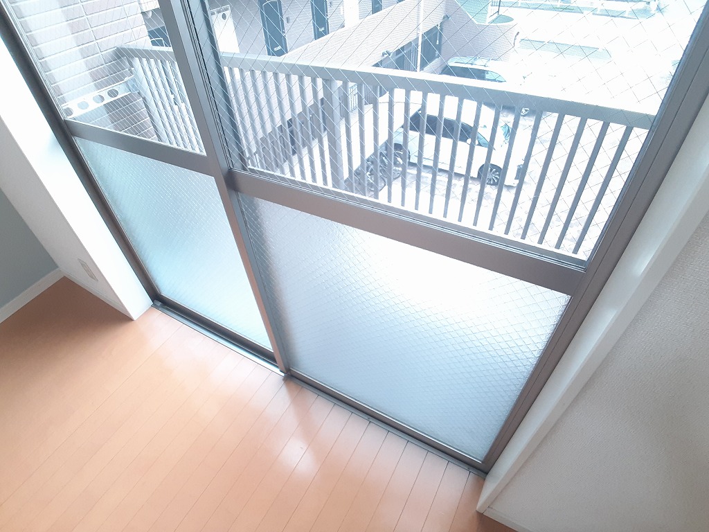 18/28 バルコニー