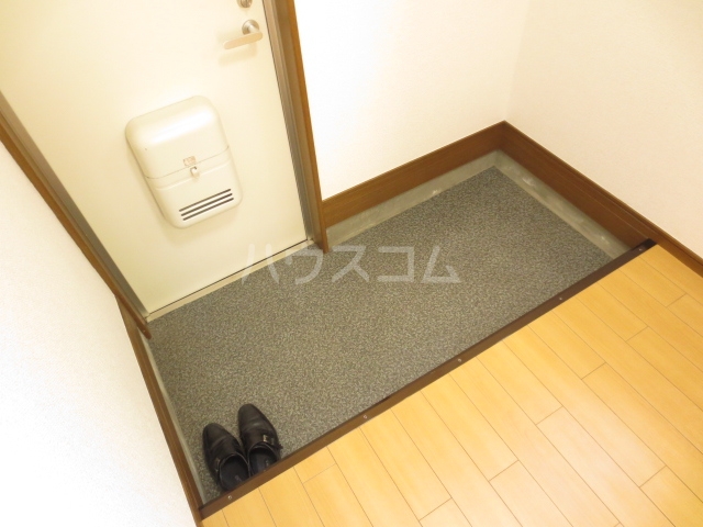 22/30 エントランス