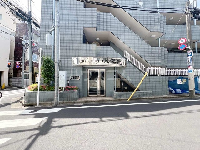 23/26 駐車場