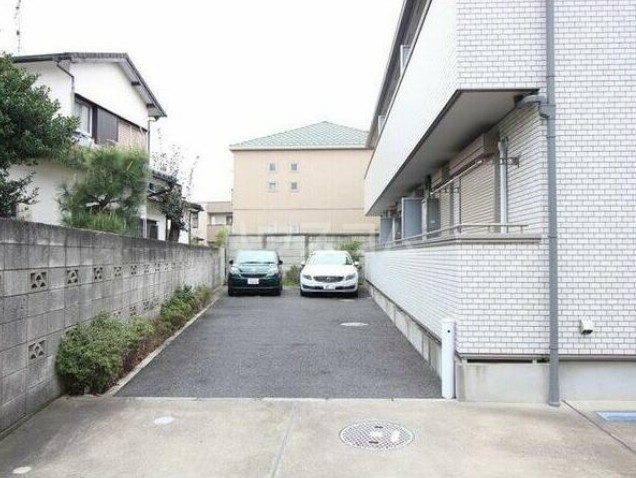 15/19 駐車場