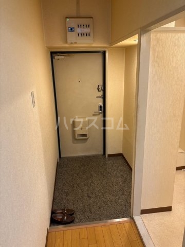 15/30 玄関