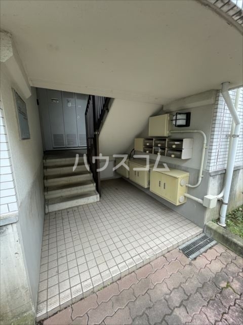 17/24 エントランス