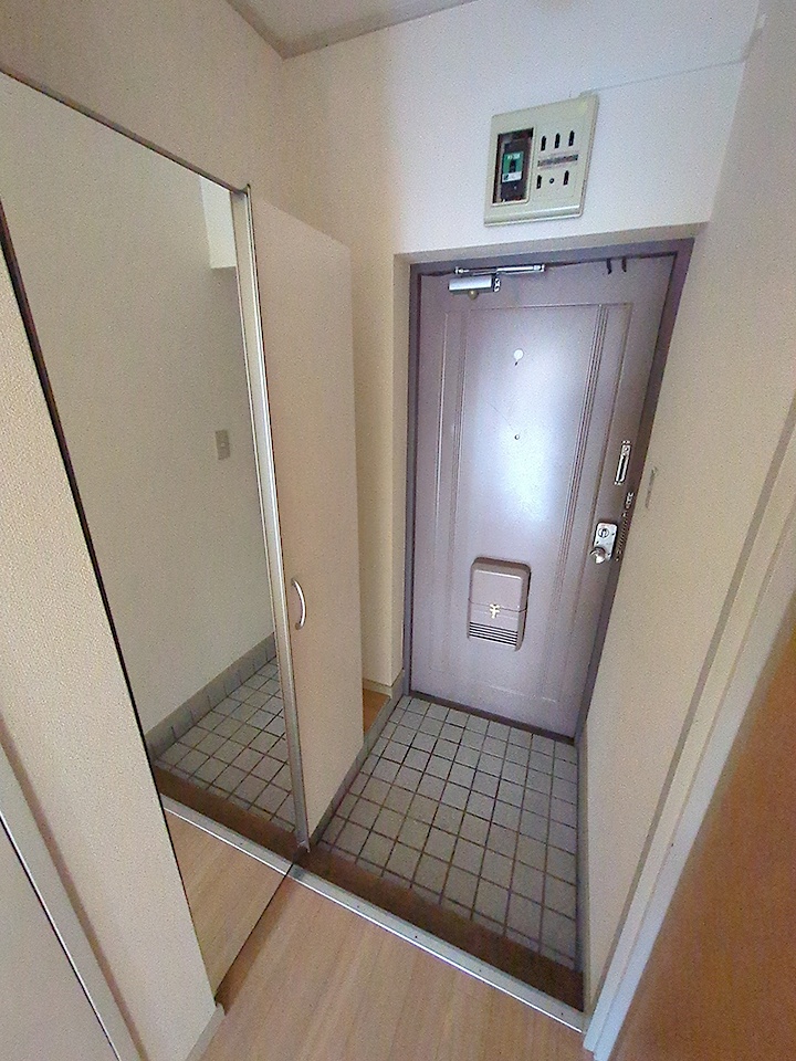 玄関
