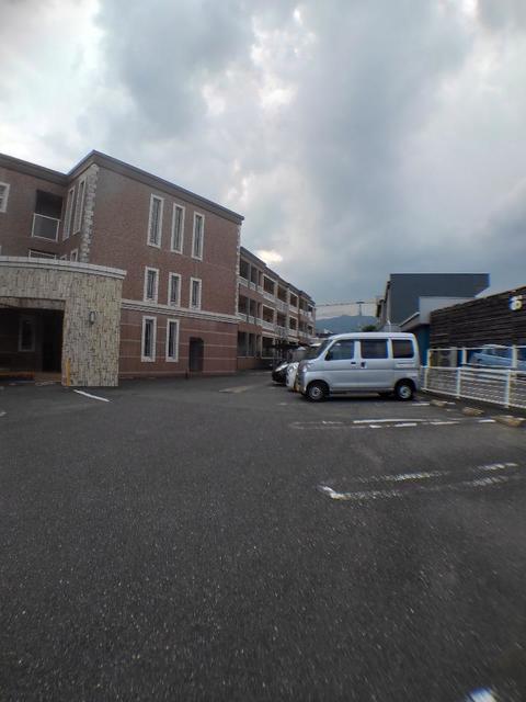 2/8 駐車場