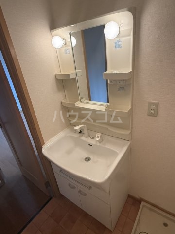 13/25 洗面
