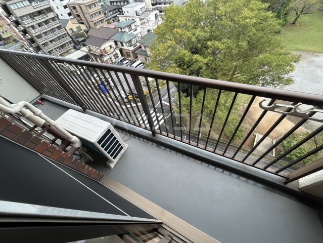 23/30 バルコニー