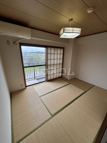 14/30 室内