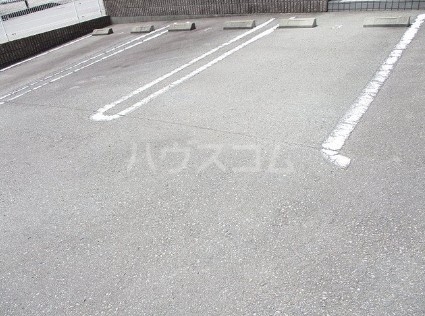 14/20 駐車場