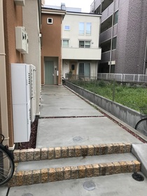 3/6 エントランス