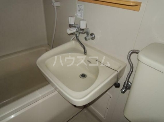 13/28 洗面