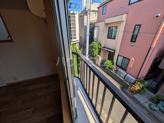 19/30 バルコニー