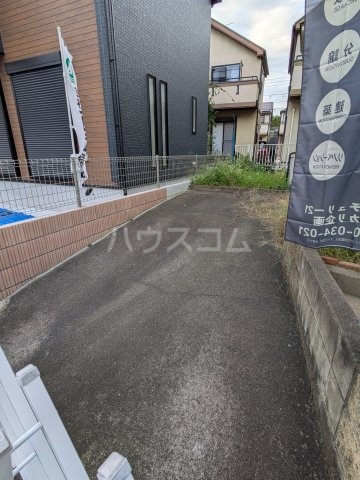 4/13 駐車場