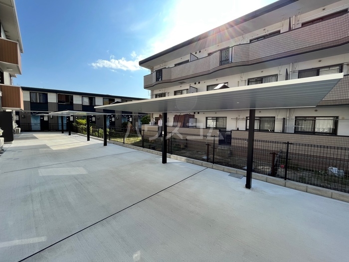 17/19 駐車場