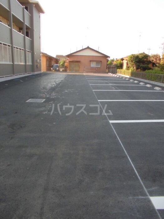 19/27 駐車場