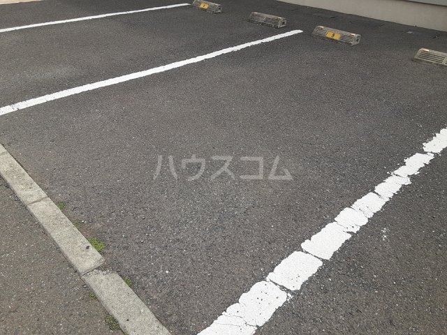 21/27 駐車場
