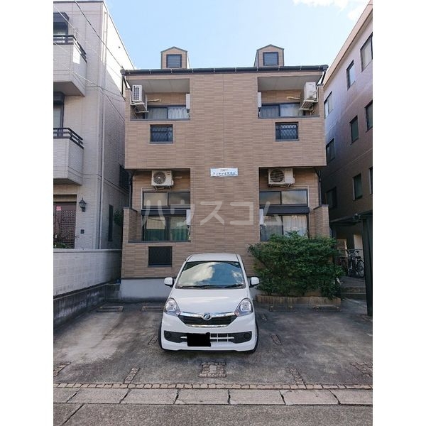 19/26 駐車場