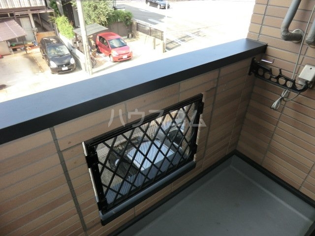18/28 バルコニー