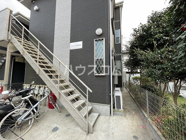 20/22 エントランス