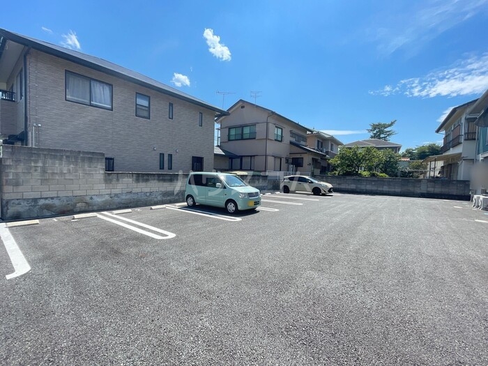 17/21 駐車場