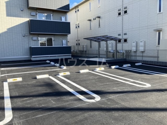 4/8 駐車場
