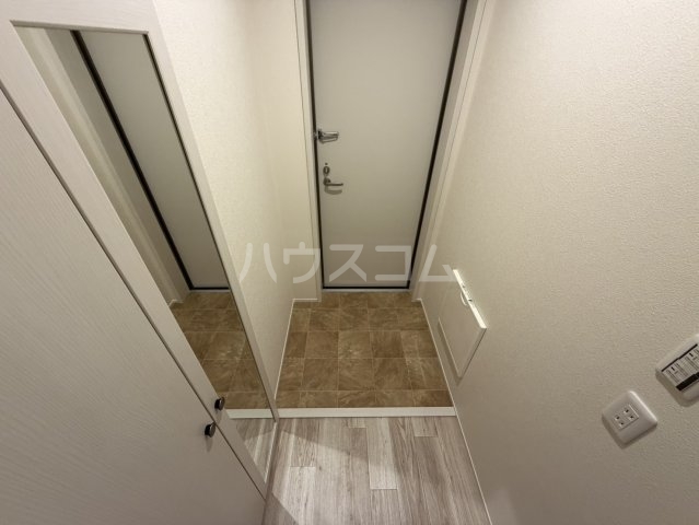 13/30 玄関