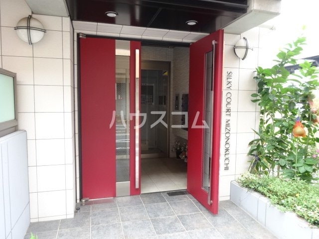 2/8 エントランス