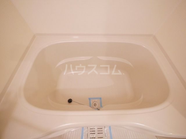 13/30 浴室