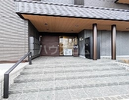 2/8 エントランス