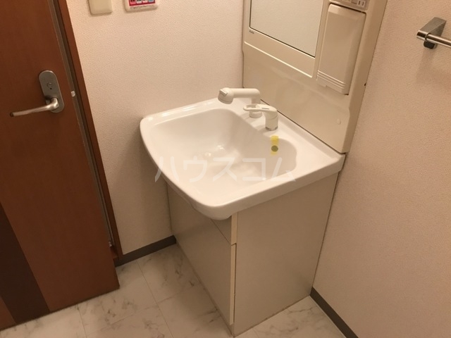 13/28 洗面