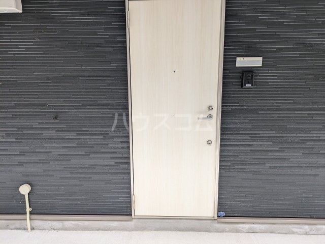 4/13 玄関