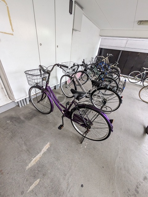 25/30 駐車場