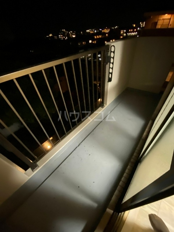 22/30 バルコニー