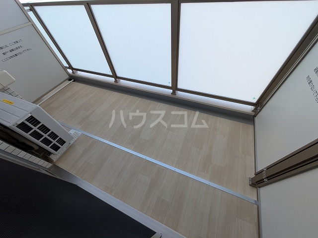 20/30 バルコニー