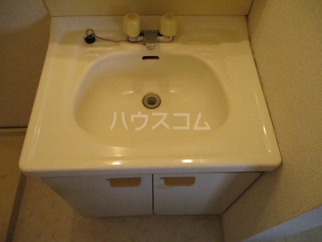 13/22 洗面
