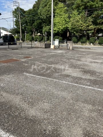 17/22 駐車場