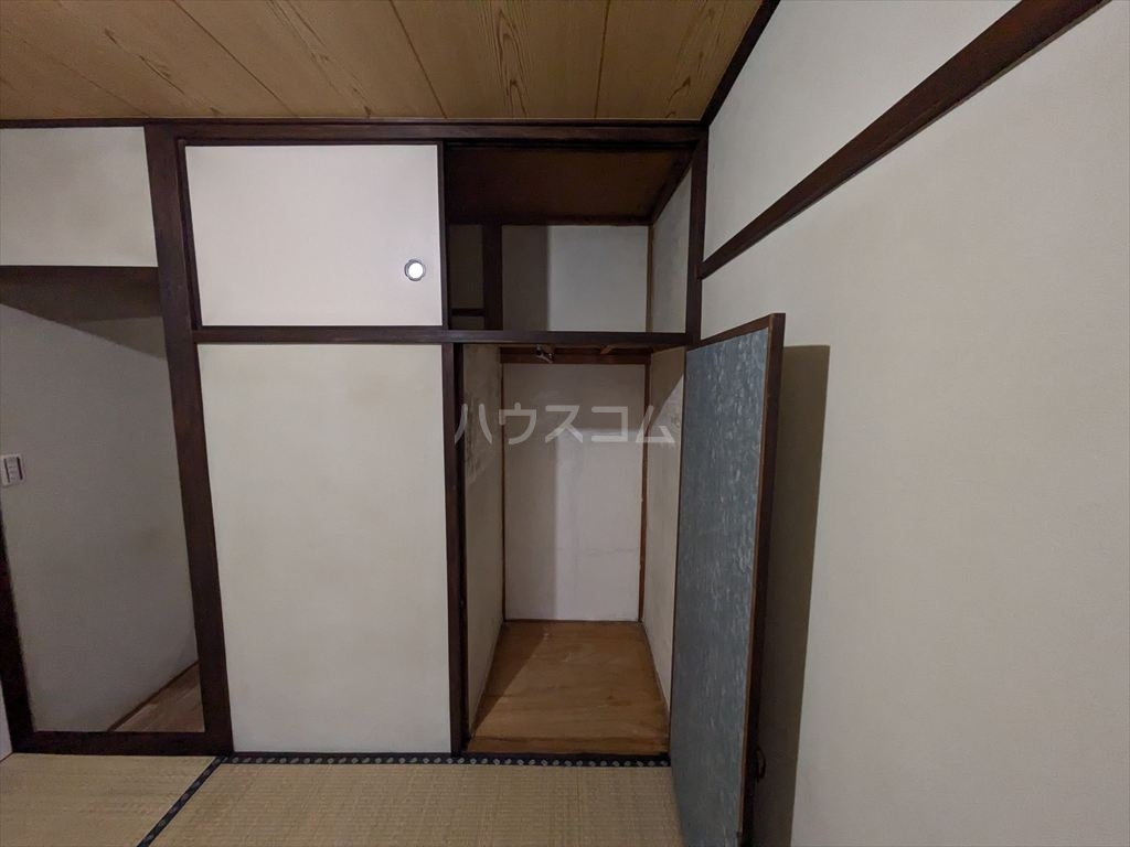 14/30 収納