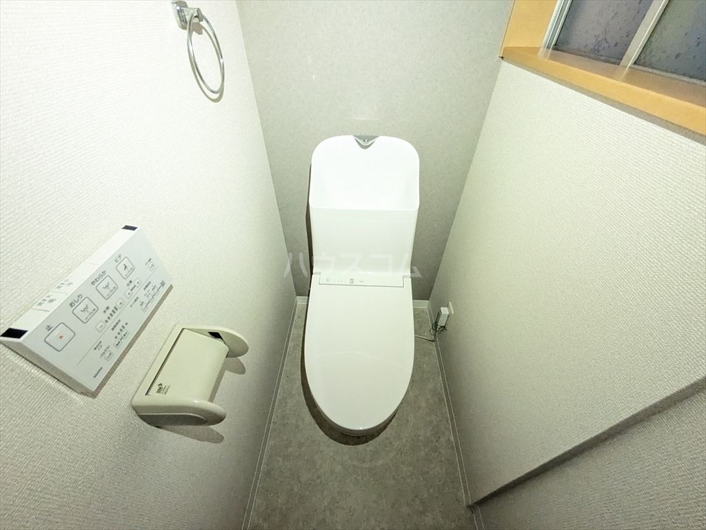 20/30 トイレ