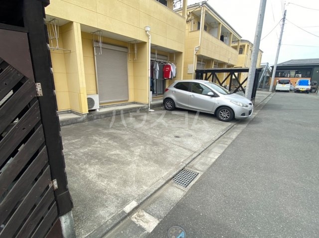 3/4 駐車場