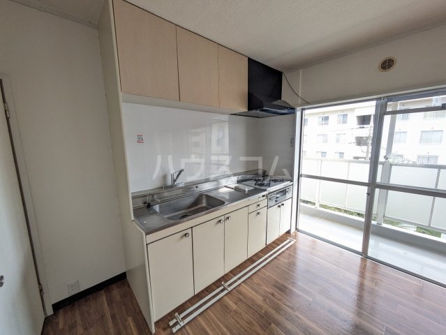 16/30 キッチン