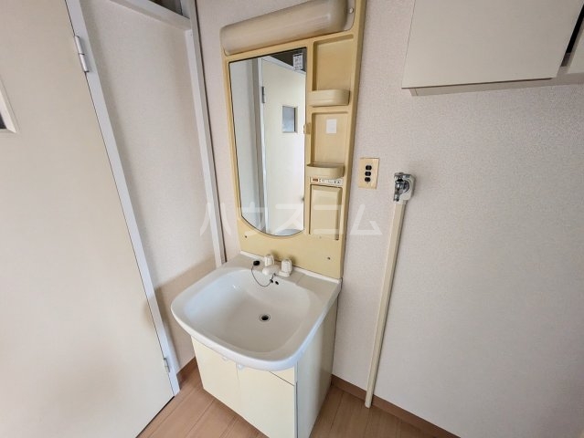22/30 洗面