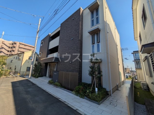 2/30 外観