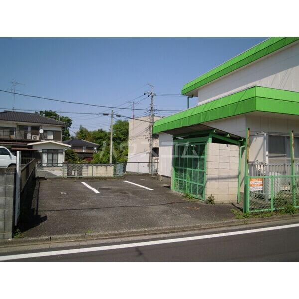 4/7 駐車場