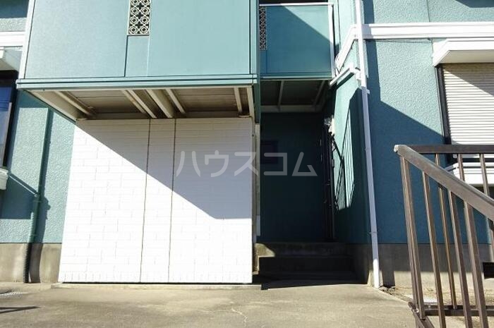 17/22 エントランス