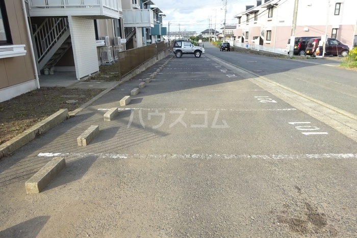19/22 駐車場