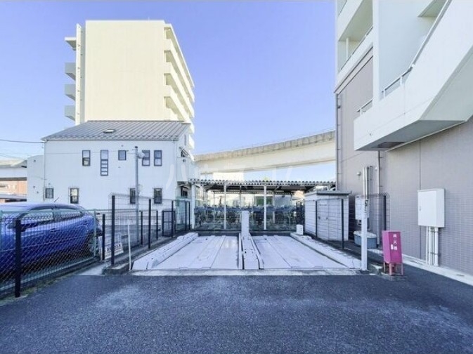 18/20 駐車場