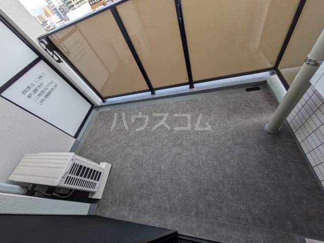 21/30 バルコニー